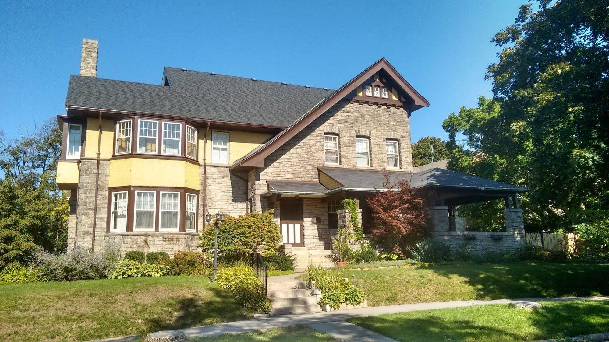 Springbank House Inn Sainte-Catherine Buitenkant foto
